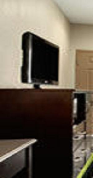 Super 8 By Wyndham La Mansfield